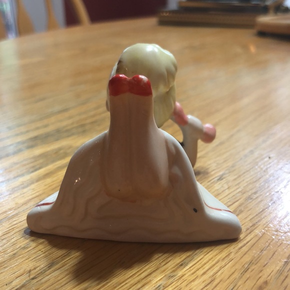 Vintage Birthday cake toppers from 1970’s Porcelain - Picture 6 of 13